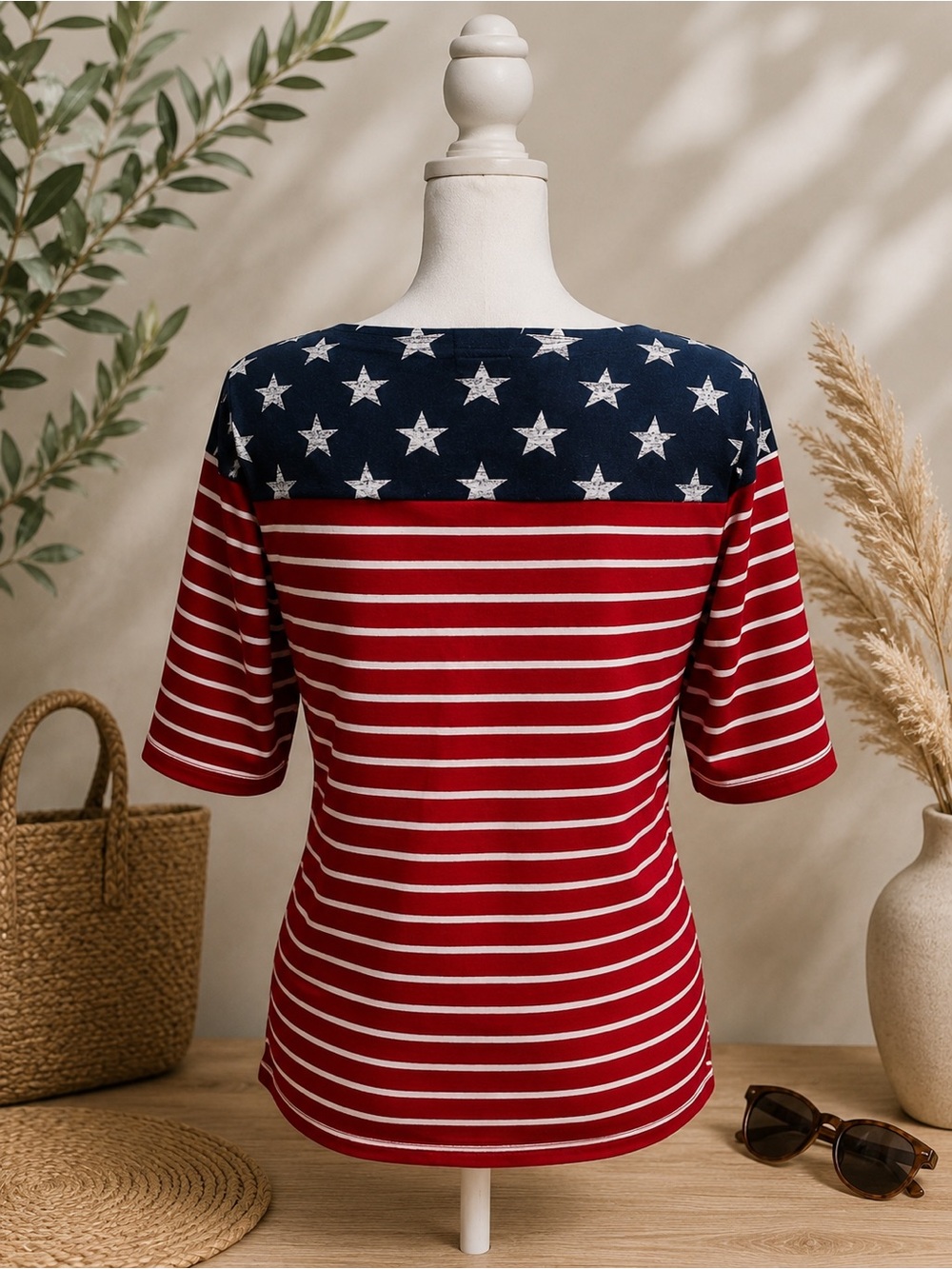 Karen Scott Red, White & Navy Star Stripe Short cuffed Sleeve Boat Neck - Picture 2 of 3